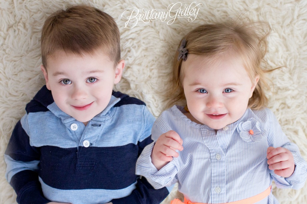 Siblings | Child Photography | Toddlers | Family | Celebration | 1 Year Old | 3 Year Old | Cake Smash