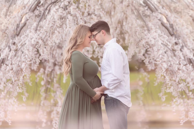 Award-Winning Maternity Photographer Cleveland