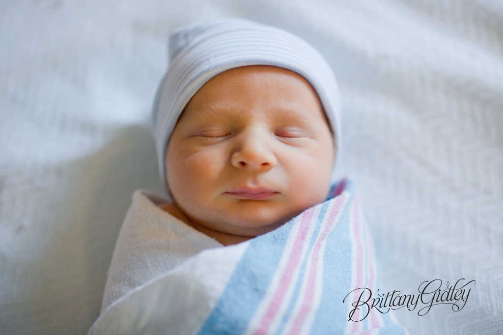 Fresh 48 Newborn | Newborn Baby | Start With The Best | Hospital Baby Pictures | Hospital Photography | Brittany Gidley Photography LLC