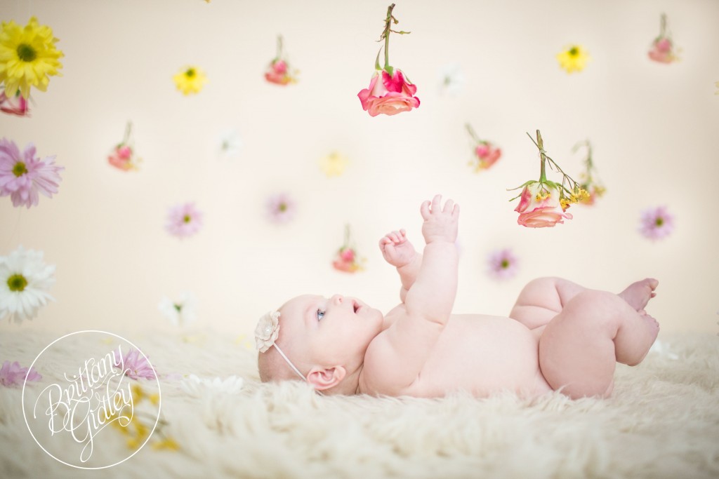 Cleveland Baby Photographer | Cleveland Baby Photography | Start With The Best | Flowers | Inspiration | Baby Photo Shoot Inspiration | Photoshoot | Best Baby Ideas | Backdrop Ideas | Studio | Natural Light | Canon | Baby Studio | Cleveland Studio