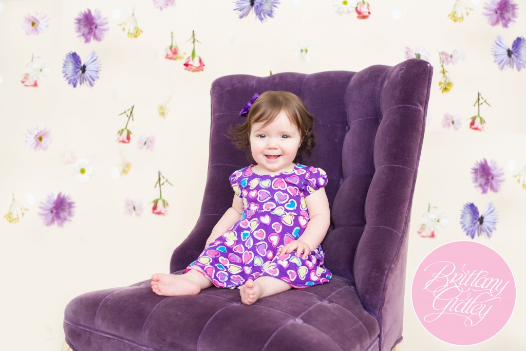 Cleveland Photographer | Studio | Natural Light | Canon | Cleveland Ohio | 44114 | Best Child Photographer | Best Child Photography | Best Family Photographer | Best Family Photography