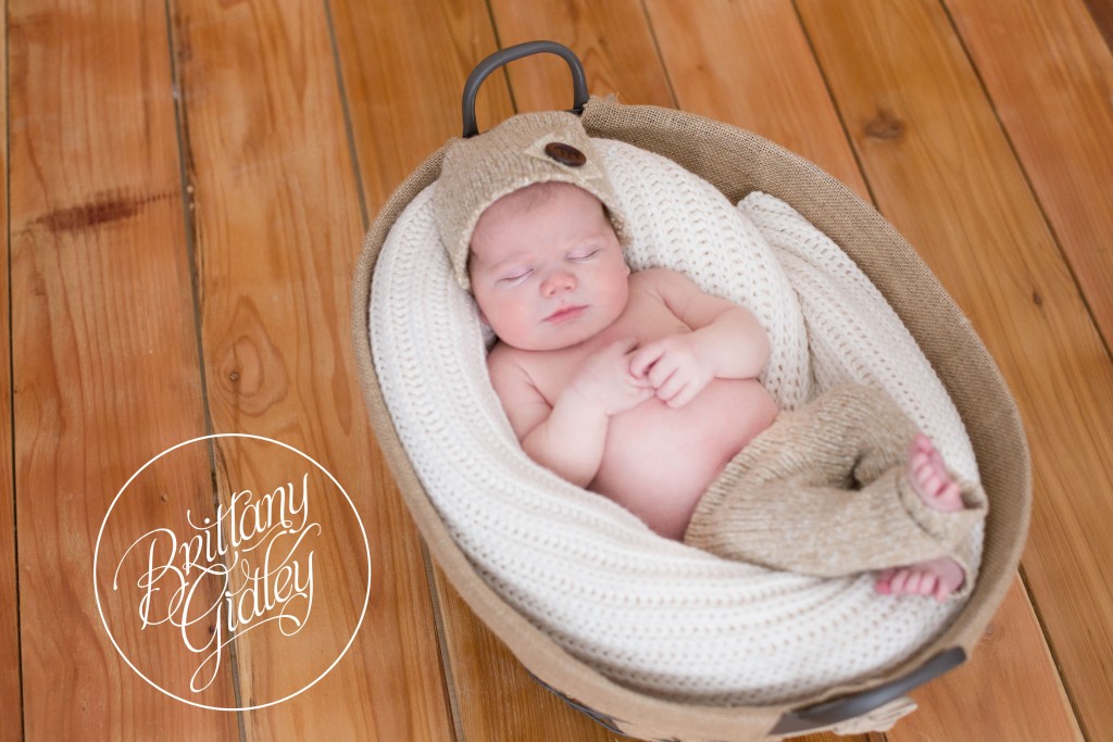 Baby Photography Cleveland | Cleveland Baby Photographer | Brittany Gidley Photography LLC | Start With The Best | Cleveland Photographer | Cleveland, Ohio | Photography Studio