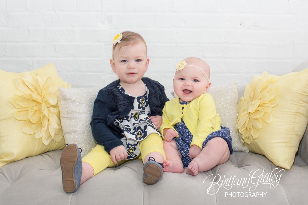 Cleveland Family Photographer | Cleveland Family Photography | Inspiration | Baby Photo Shoot Inspiration | Photoshoot | Best Baby Ideas | Backdrop Ideas | Studio | Natural Light | Canon | Baby Studio | Cleveland Studio