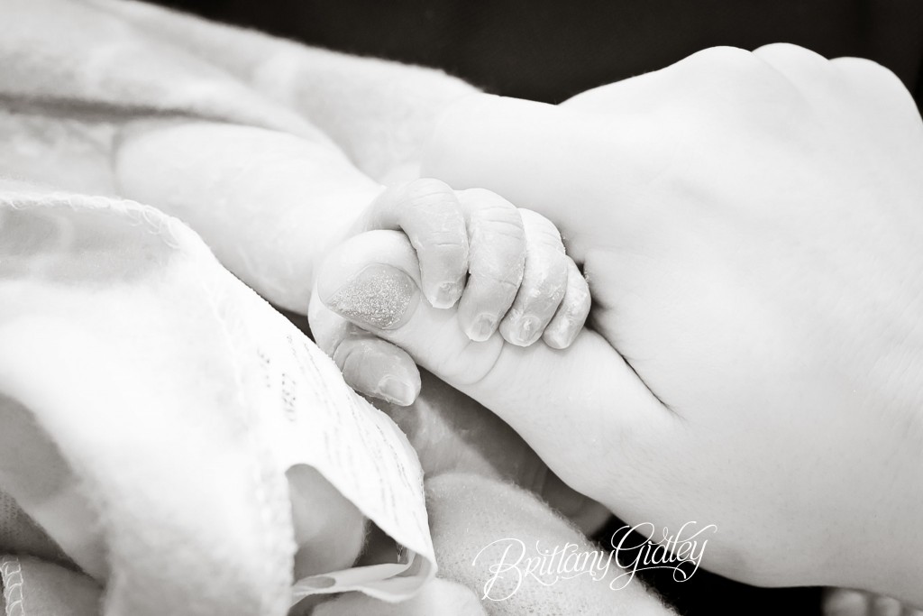 Cleveland Birth Photographer | Birth Photography | Cleveland Photographer | First Touch