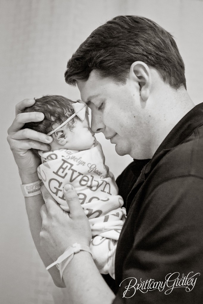 Newborn | Birth Photography | Daddy