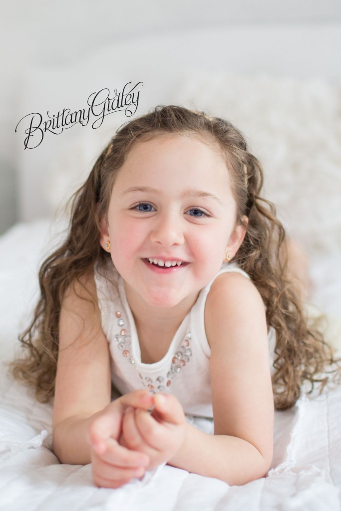 Child Photography | Cleveland, Ohio | Child Photo Shoot | Child Photographer | Cream & White | Brittany Gidley Photography LLC