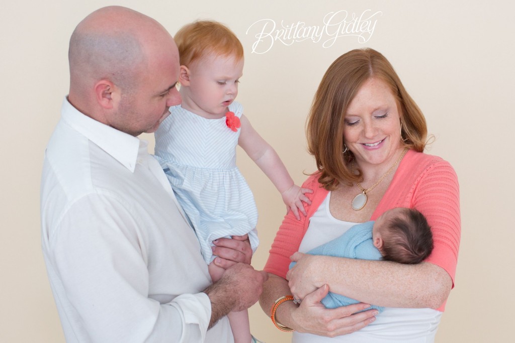 Cleveland Newborn Photographer | Newborn Baby | Ohio Newborn Baby Photography | Baby Boy