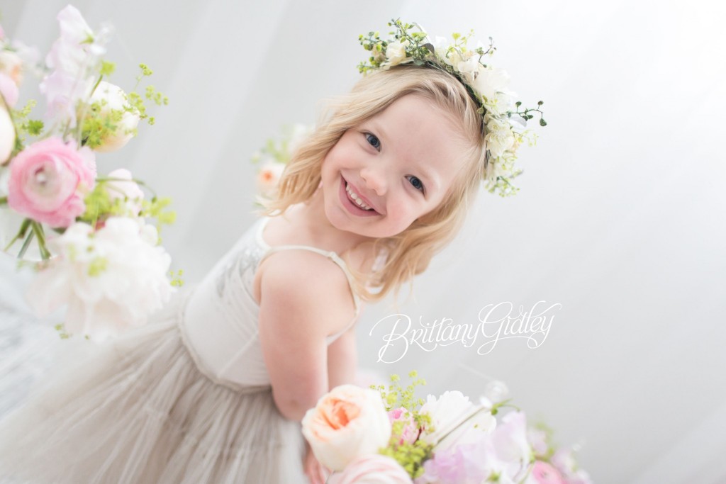Dream Session | Whimsical Child Photography | Heatherlily | Fresh Floral | Props | Styled Session | Rainey's Closet | Tutu Du Monde | Studio | Inspiration | Cleveland Ohio | Best Photographer Cleveland