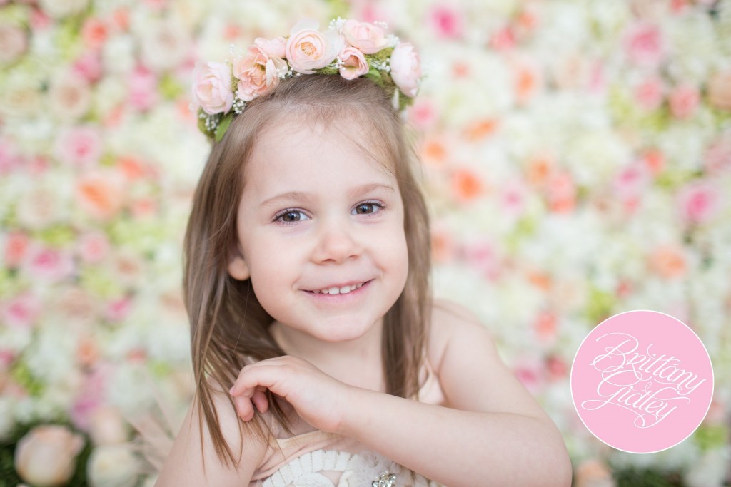 Dream Session | Whimsical Child Photography | Heatherlily | Fresh Floral | Props | Styled Session | Rainey's Closet | Tutu Du Monde | Studio | Inspiration | Cleveland Ohio | Best Photographer Cleveland | Flower Wall | Halo