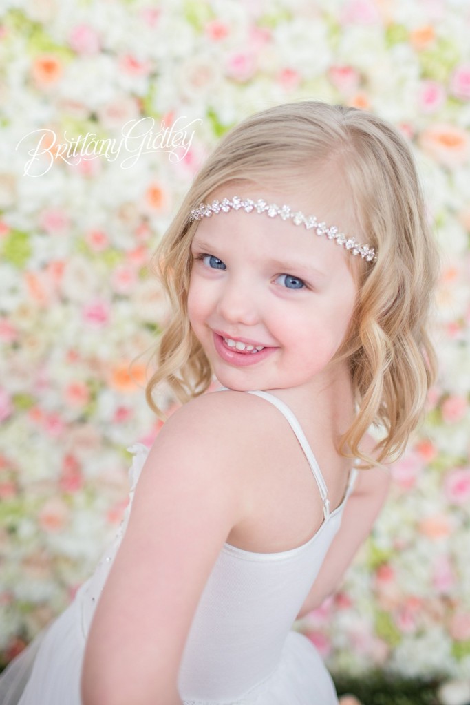 Dream Sessions Cleveland | Photo Shoots | Photography Studio | Ohio Photographer | Creative Photography | Child Photography Inspiration | Photo Shoot Ideas