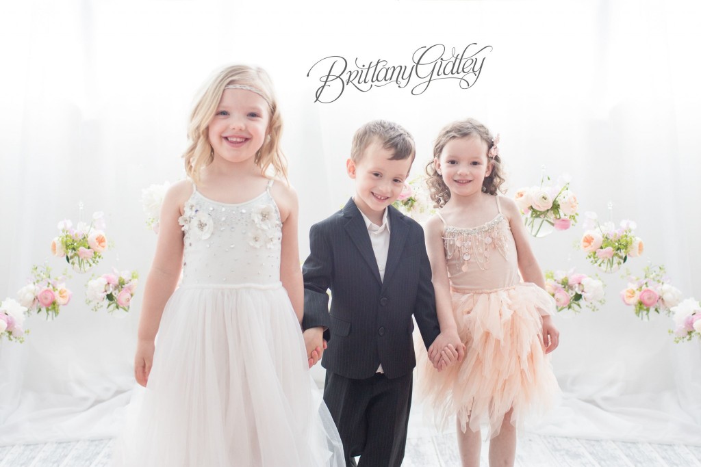 Fresh Floral | Photo Shoots | Photography Studio | Ohio Photographer | Creative Photography | Child Photography Inspiration | Photo Shoot Ideas