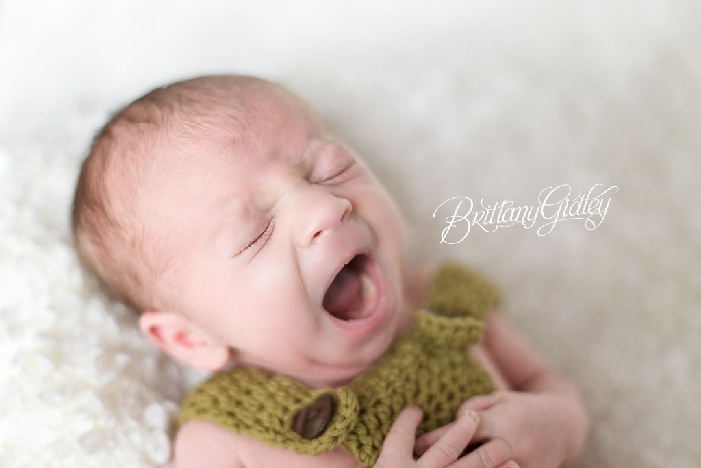 Baby Photographer | Newborn Photography | Little Brother