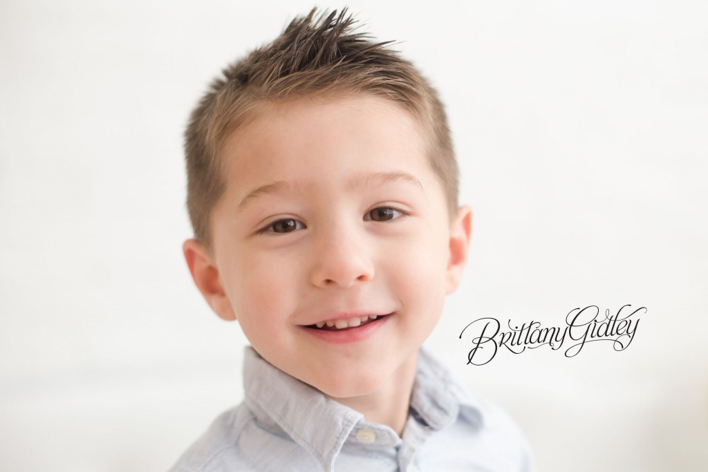 Big Brother | Natural Light Studio | Best Child Photographer | Cleveland, Ohio