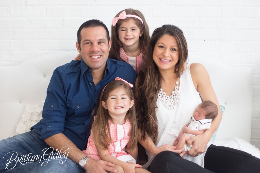 Newborn Baby Photographer | Siblings | Newborn Posing | Inspiration | Newborn Photo Shoot Ideas | Brittany Gidley Photography LLC
