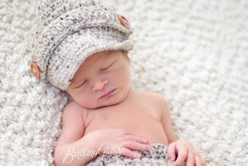 Newborn Posing | Inspiration | Newborn Photo Shoot Ideas | Brittany Gidley Photography LLC