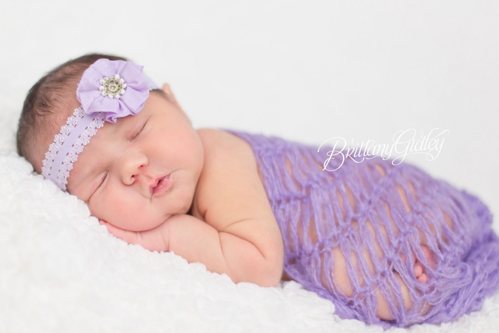 Clevelands Best Newborn Photographer | Sweet | Baby Girl | Newborn Posing | Newborn Inspiration