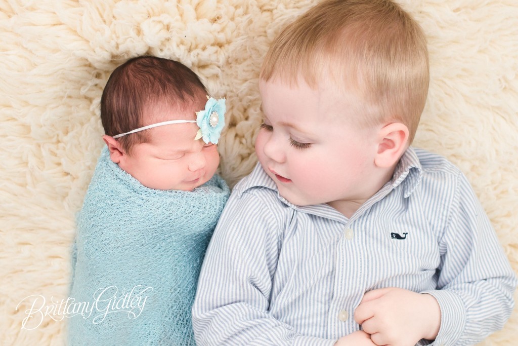 Clevelands Best Family Photographer | Sweet | Baby Girl | Newborn Posing | Newborn Inspiration
