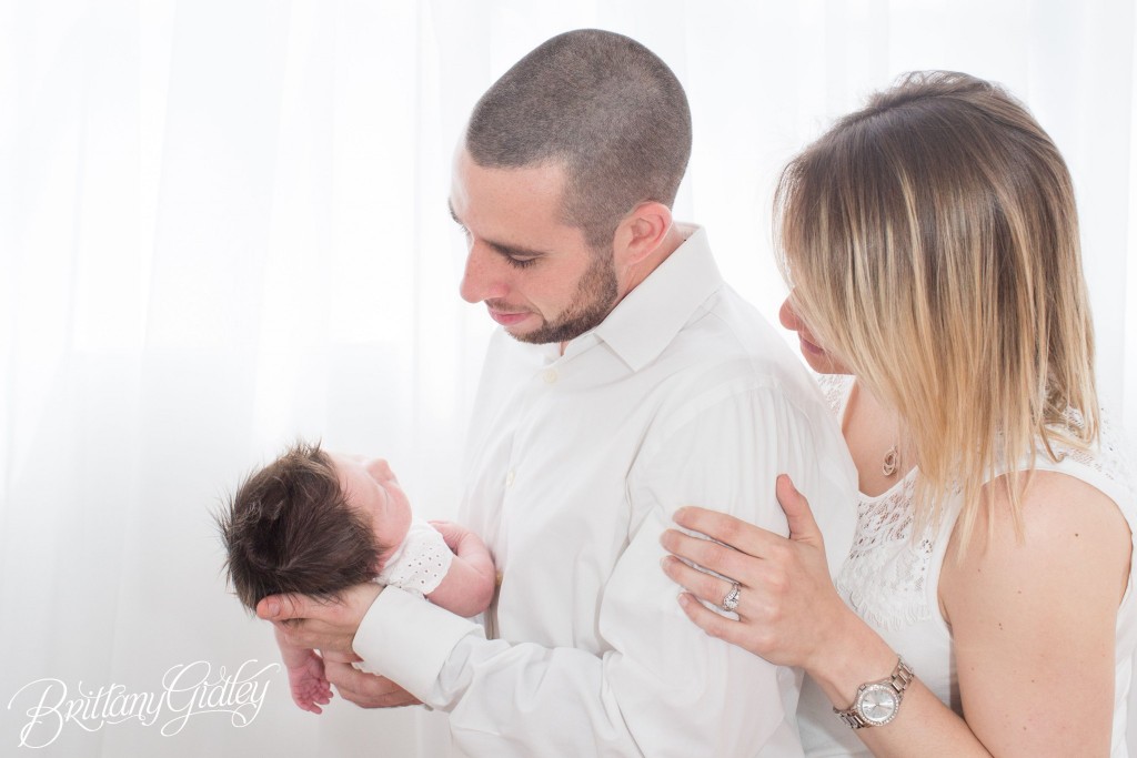 Family Posing Inspiration | Natural Light | Start With The Best | Brittany Gidley Photography LLC