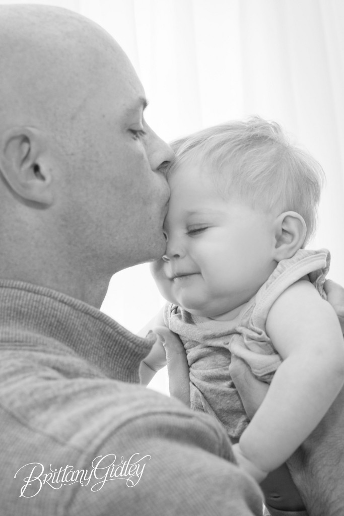 Baby Photographer | Family Photographer | Start With The Best | Brittany Gidley Photography LLC | Father | Boys