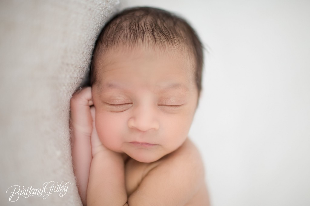 Newborn Photo Shoot | Newborn Photography | Inspiration | Natural Light Studio | Start With The Best | Brittany Gidley Photography LLC