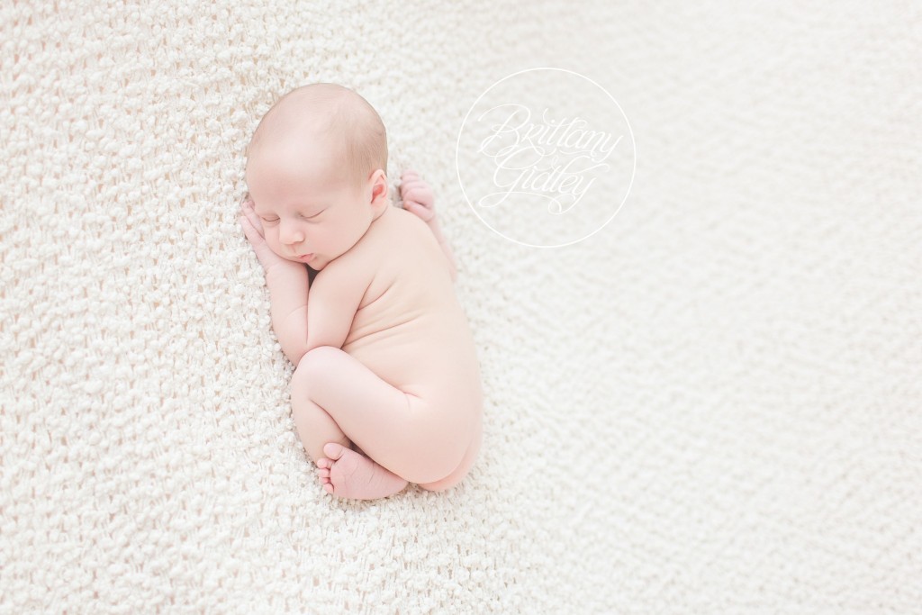 Newborn Baby Boy | Mother and Son | Newborn Photography | Newborn Photographer