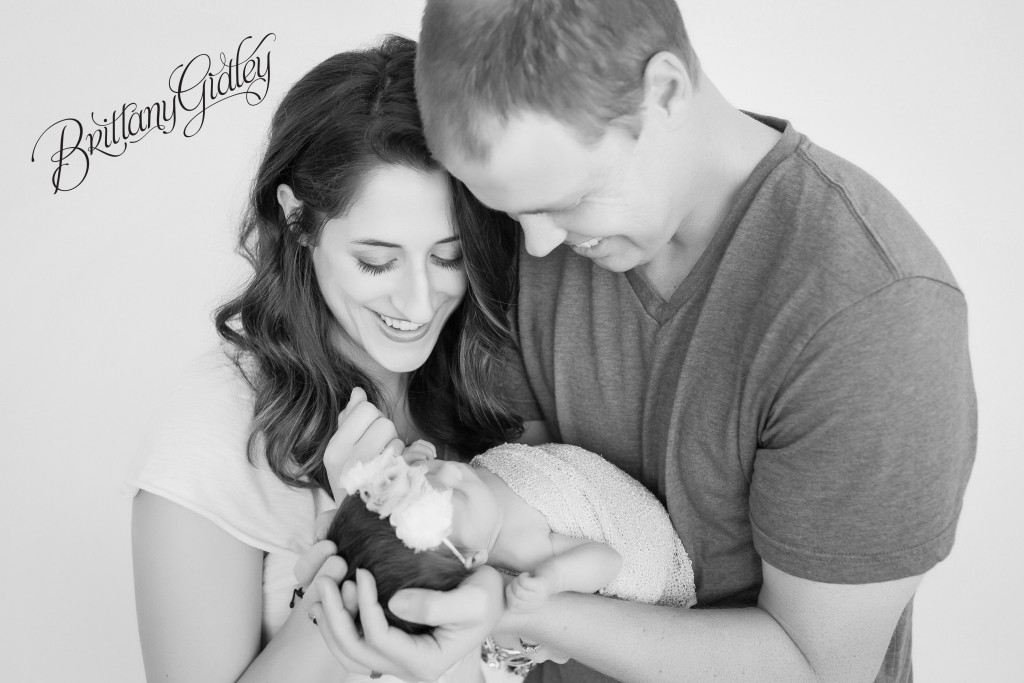Newborn Baby | Family | Black and White | Baby Girl