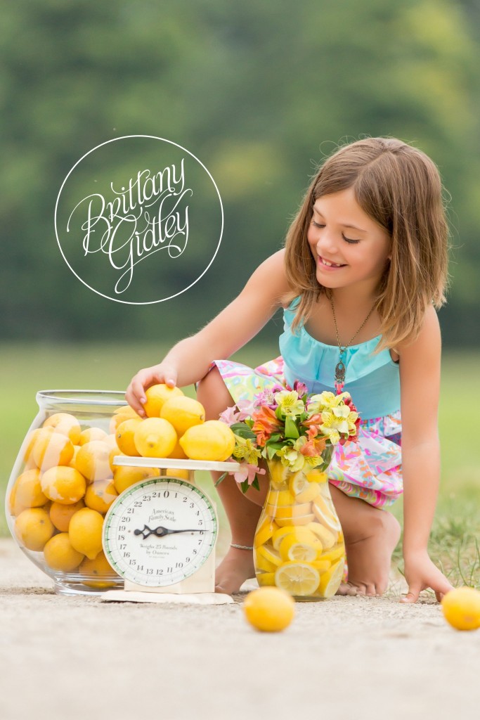 Lemonade Stand | Lilly Pulitzer | Lemonade Dream Session| Photo Shoot | Photography Inspiration | Dream Sessions | Cleveland Ohio | Brittany Gidley Photography LLC