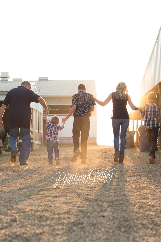 Fair Photo Shoot | Carnival | Fair | Photography at County Fair | Family Pictures