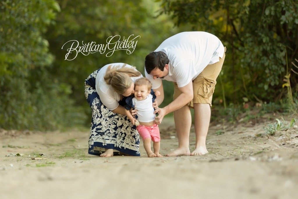 Toddler | 18 Months | Beach Photo Shoot | Family | Tickle