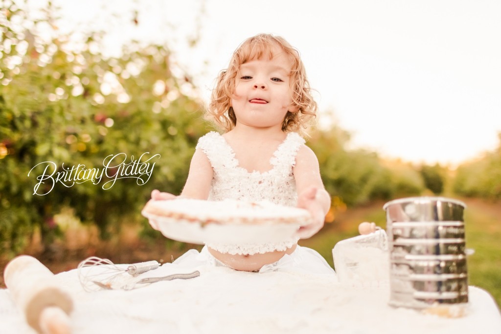 Fall Family Photography Session | Cleveland, Ohio | Start With The Best