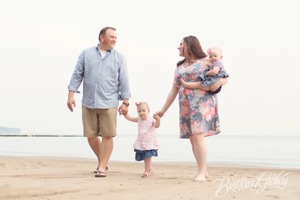 Family | Beach | Sisters | Baby Photographer | 12 Month Baby Pictures