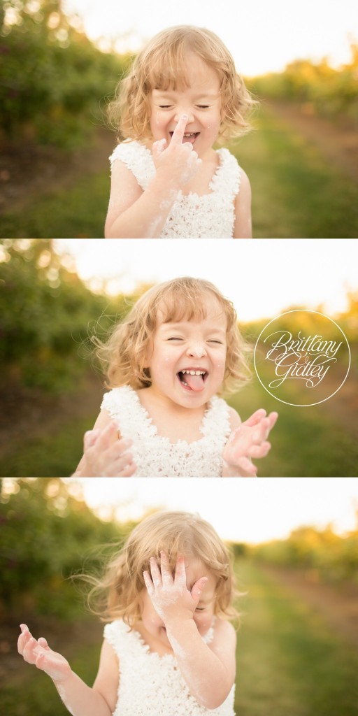 Fall Family Photography Session | Fun with Baking | Cleveland, Ohio | Start With The Best