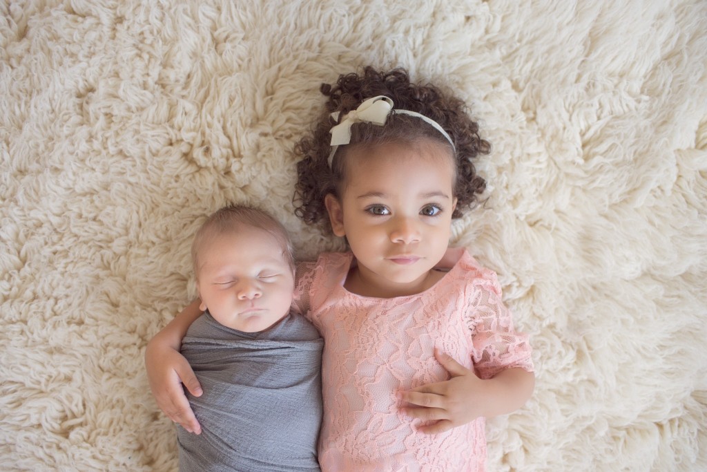 Lifestyle Newborn Photo Shoot | Newborn Baby | In home newborn photography session