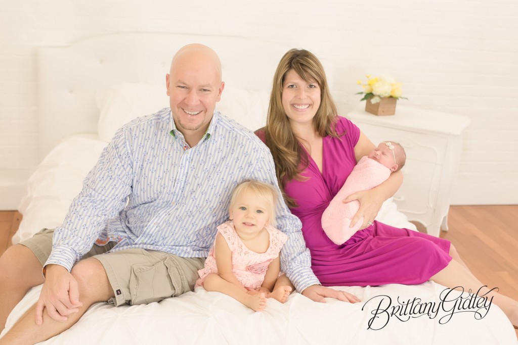Family Photographer | Cleveland Ohio | Baby Girl | Start With The Best