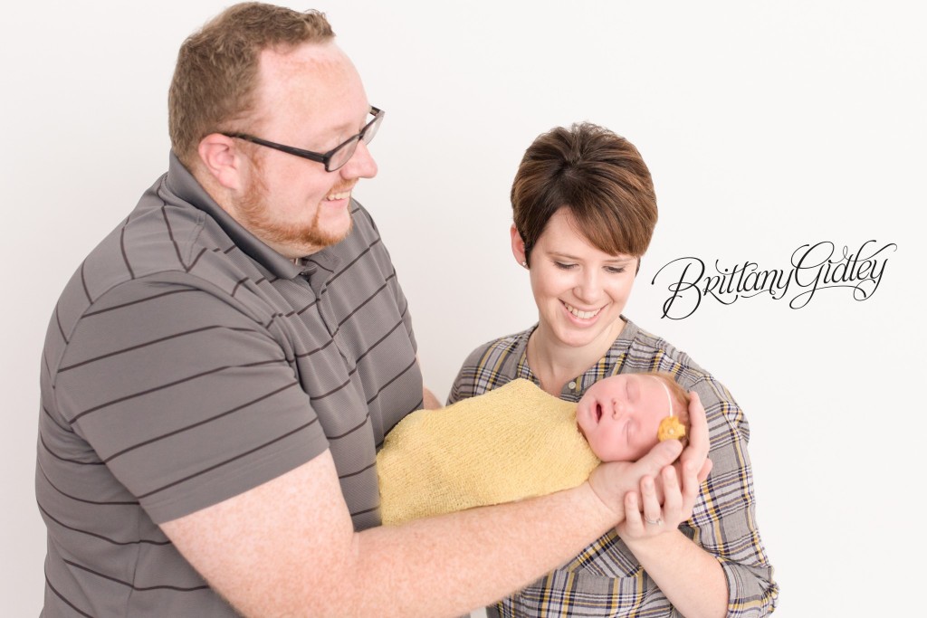 Family | Newborn Baby Photos | Start With The Best | Cleveland, Ohio | Brittany Gidley Photography LLC