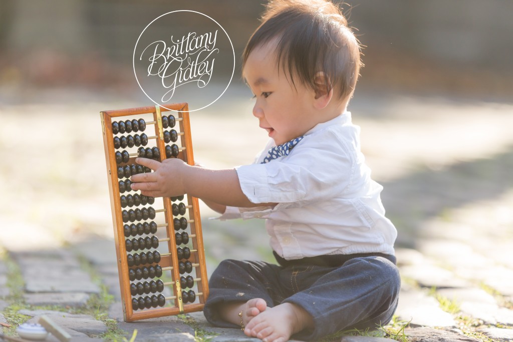 Zhua Zhou | Cleveland Cultural Gardens | Italian Garden | Baby Photographer | Baby Photography | Cake Smash