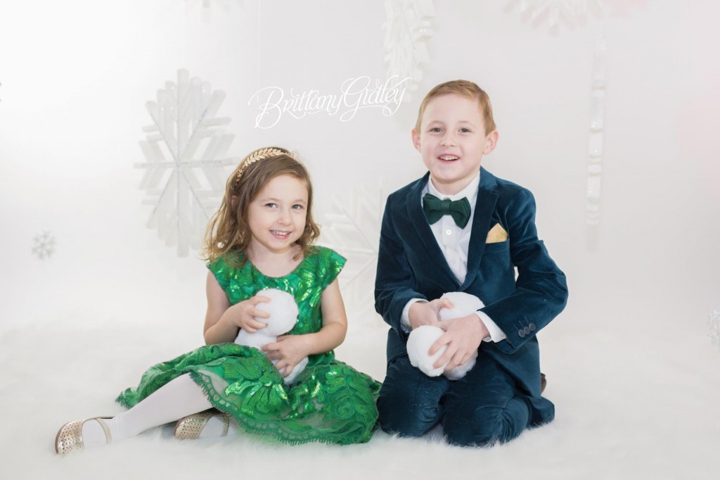 Cleveland Christmas Mini Sessions-10