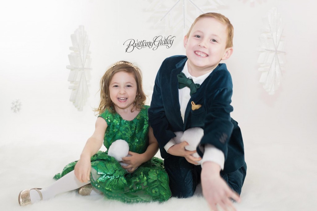 Cleveland Christmas Mini Sessions-13