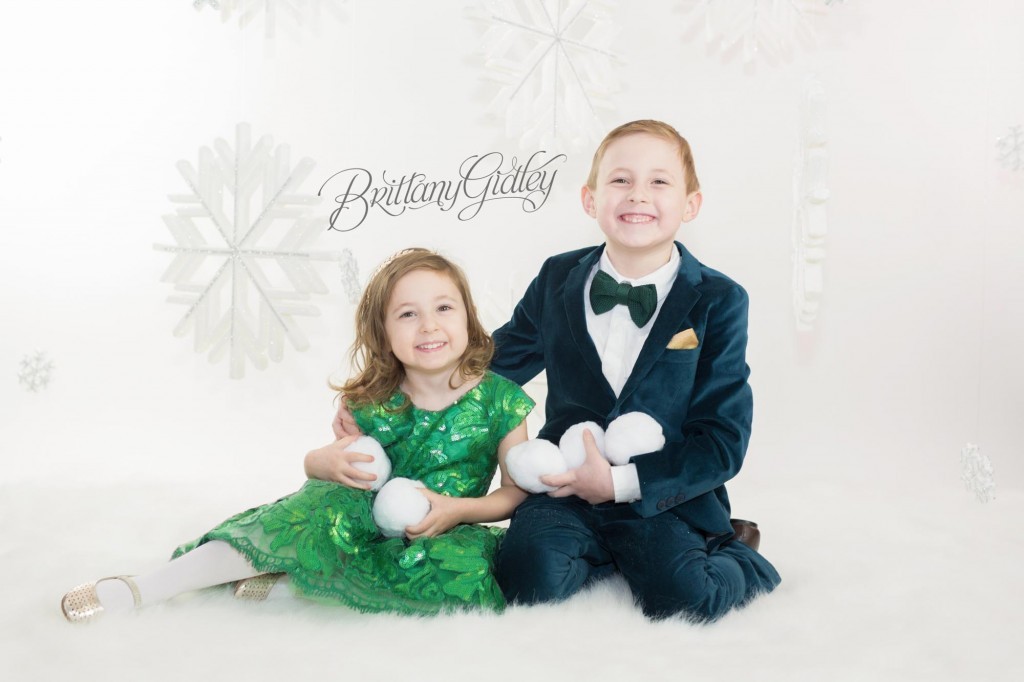 Cleveland Christmas Mini Sessions-16