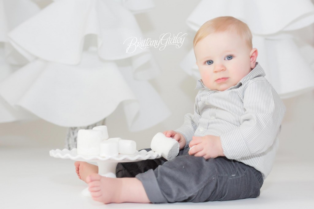 Cleveland Christmas Mini Sessions-34