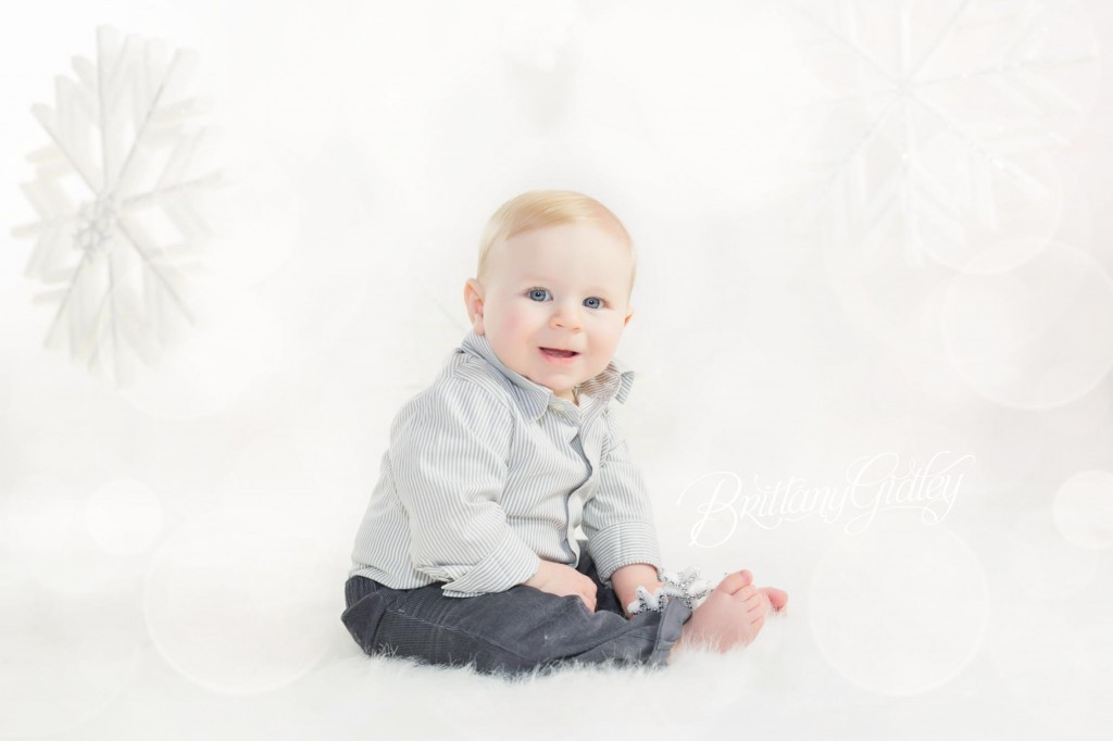 Cleveland Christmas Mini Sessions-37