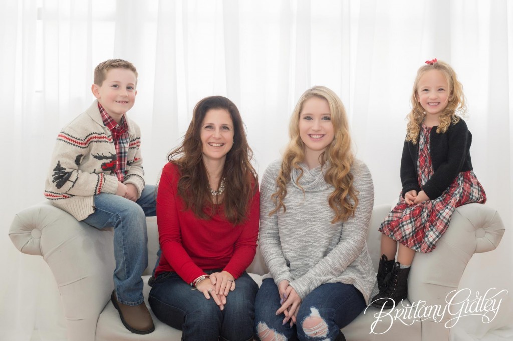 Cleveland Christmas Mini Sessions-53