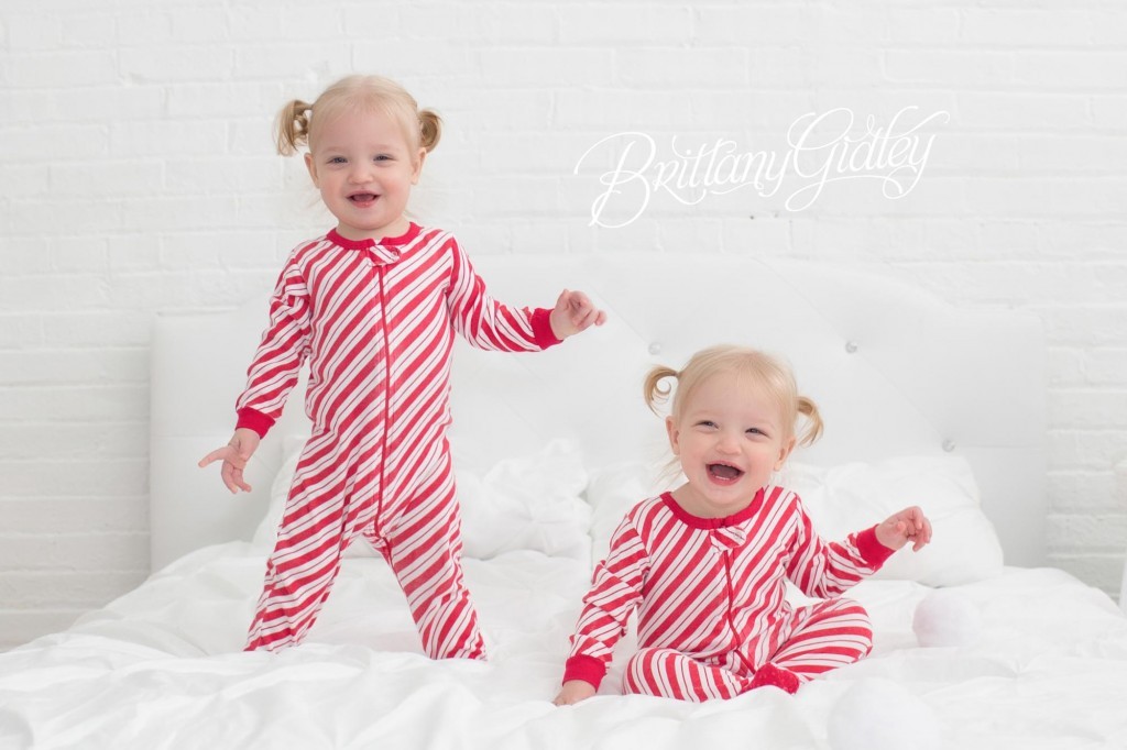 Cleveland Christmas Mini Sessions-65