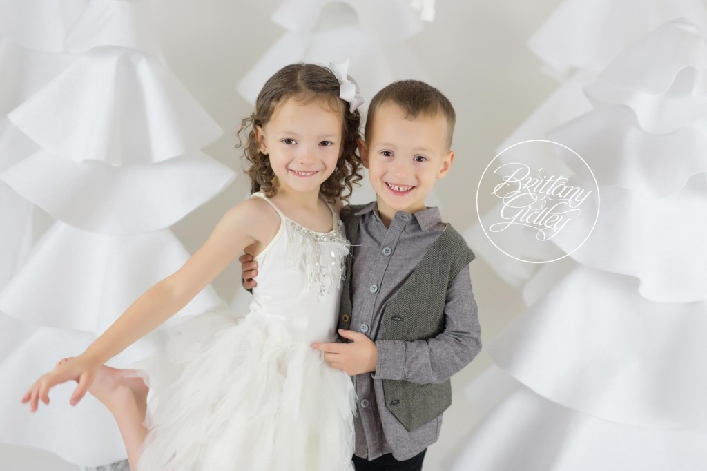 Cleveland Christmas Mini Sessions-72