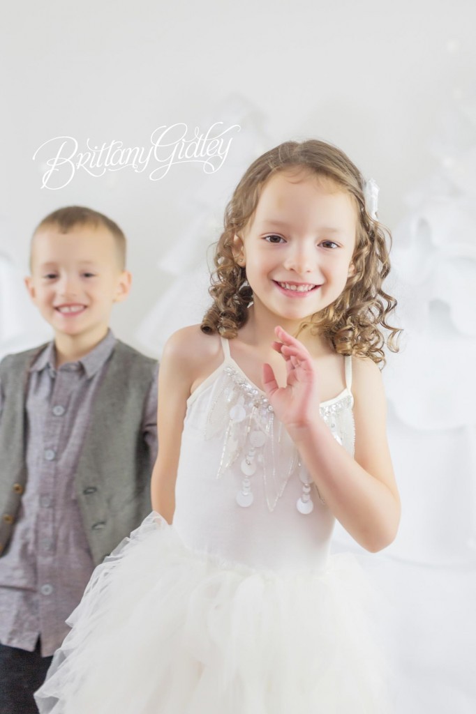 Cleveland Christmas Mini Sessions-75