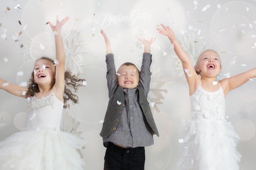 Cleveland Christmas Mini Sessions-84