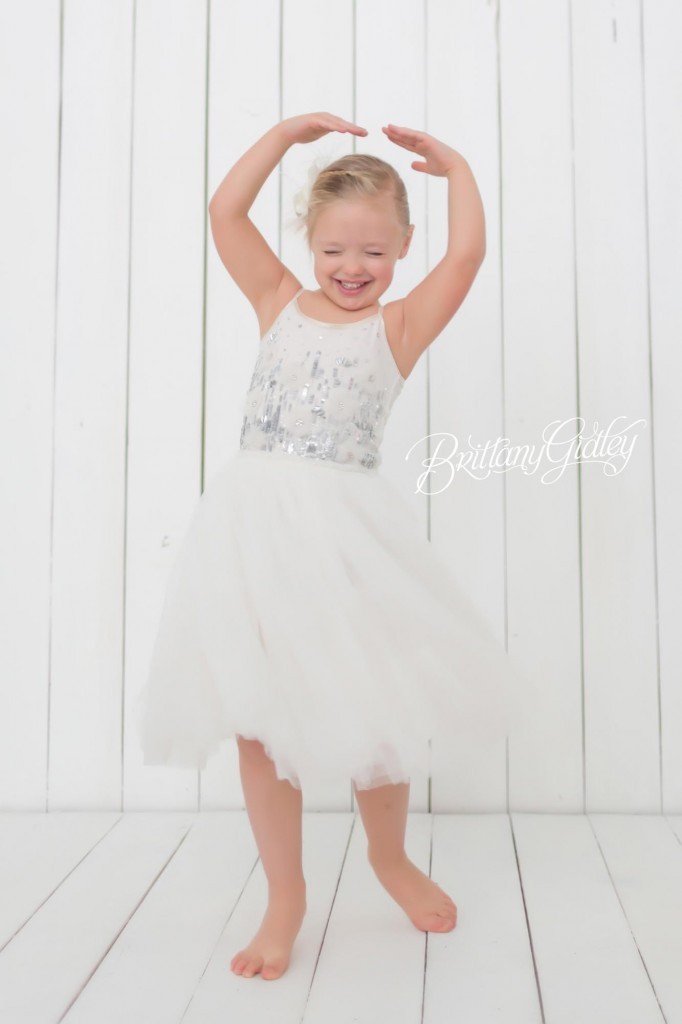 Cleveland Christmas Mini Sessions-90
