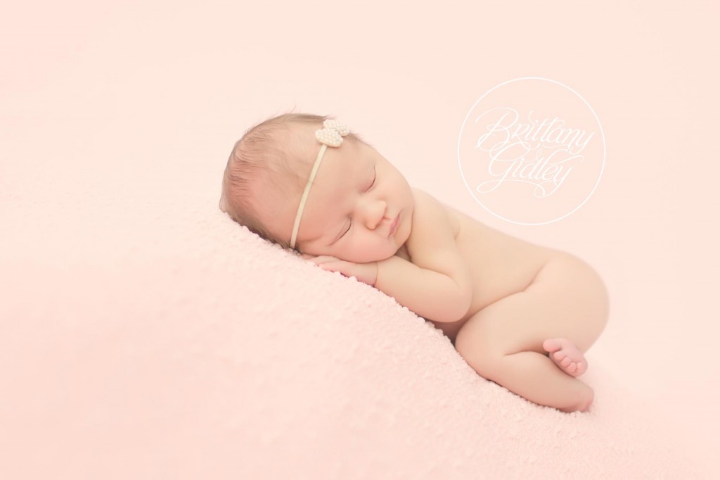 Cleveland Newborn Photographer | Newborn Photography | Newborn