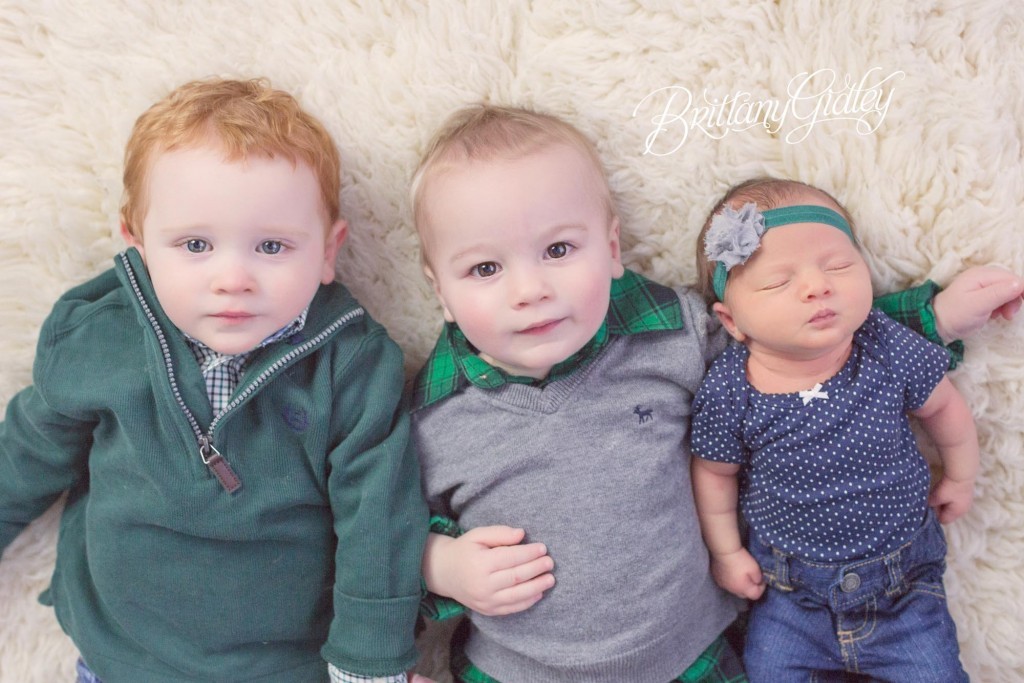Family Pictures | Family Photographer | Extended Family Potraits | Family | Start With The Best | Brittany Gidley Photography LLC
