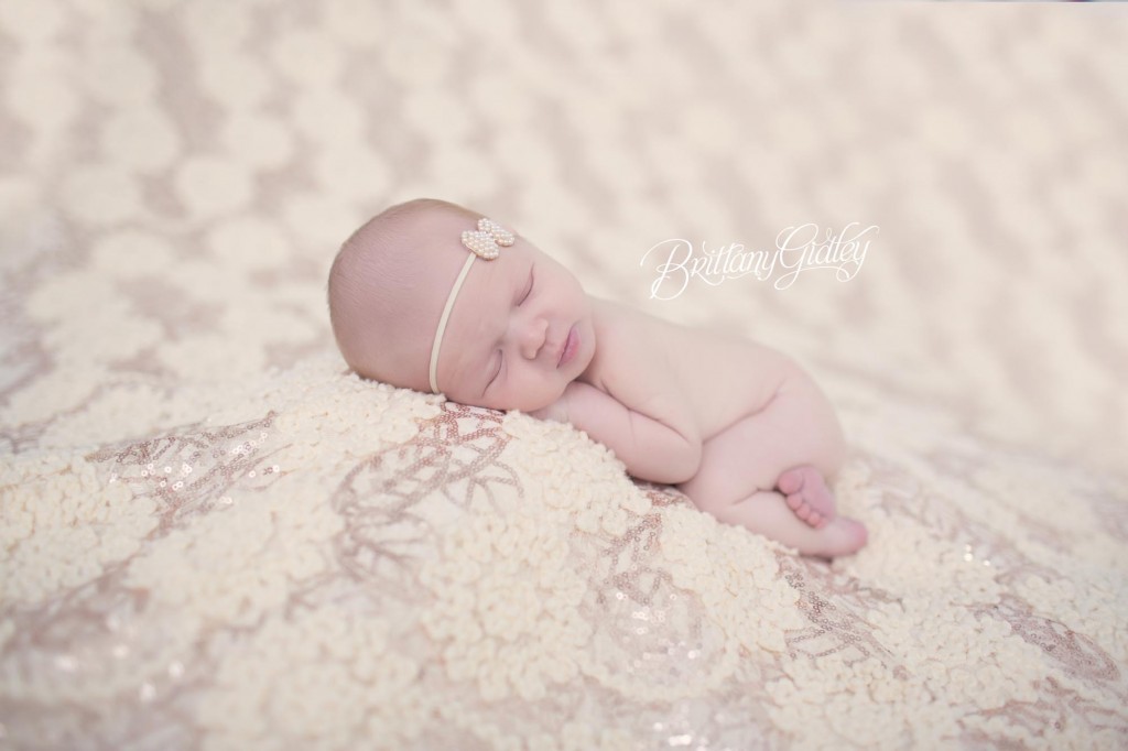 Baby Photographer | Newborn Photography | Cleveland, Ohio | Start With The Best | Cleveland's Best Baby Photographer | Newborn Portraits | Newborn Pictures